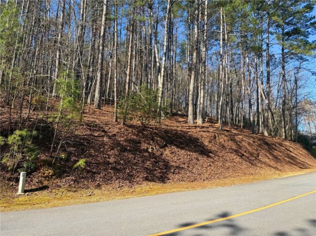 123 Stillwater Court active home in The Reserve At Lake Keowee, Sunset, SC