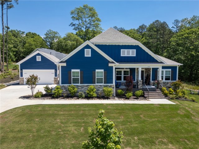 3703 Rocky Creek Drive active home in Cross Creek Plantation, Seneca, SC
