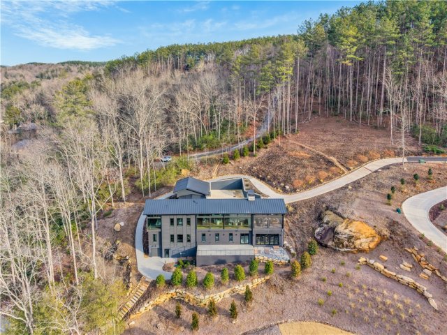 127 Crosswind Court active home in The Reserve At Lake Keowee, Sunset, SC