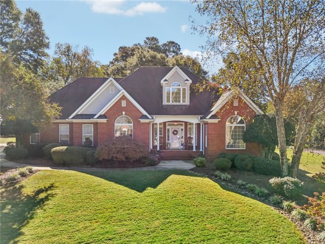 102 Lockmere Court sold home in Westchester, Easley, SC