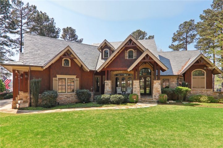 118 Steele Court active home in The Reserve At Lake Keowee, Sunset, SC