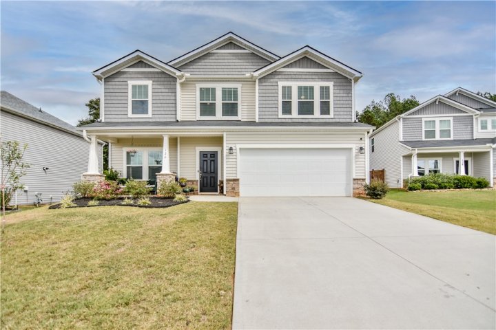 126 Walking Stick Way active home in Parkview Glen, Pelzer, SC