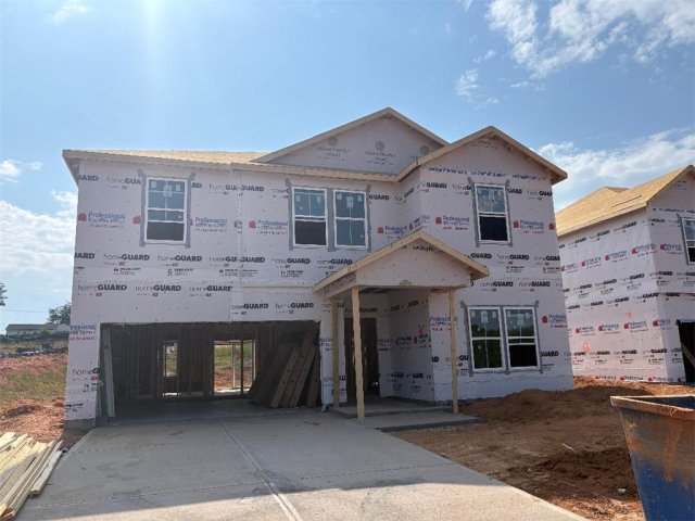 134 Edgewood Farms Court active home in Edgewood Farms, Easley, SC