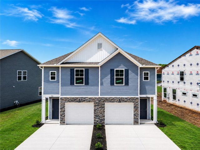 561 Seaborn Circle active home in Champions Village At Cherry Hill, Pendleton, SC