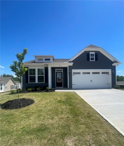 19 Halsey Street active home in Springwood Grove, Central, SC