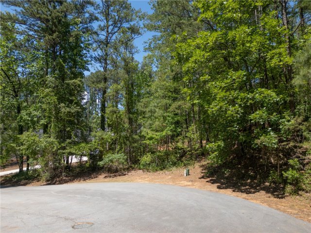 23 Tradewinds Way active home in Keowee Key, Salem, SC