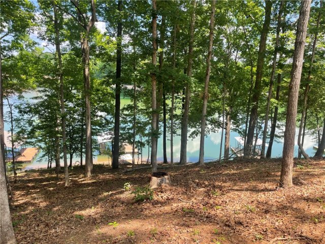 00 Sweet Gum Drive Lot 28 active home in Foxwood Hills, Westminster, SC