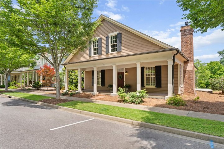 412 Thurmond Lane pending home in Patrick Square, Clemson, SC