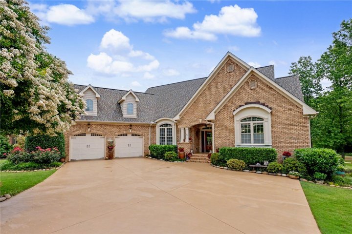 162 Tully Drive active home in Brookstone Meadows, Anderson, SC