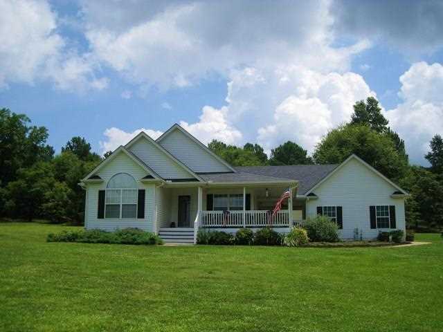 101 Crimson Leaf Lane sold home in Persimmon Hill, Liberty, SC