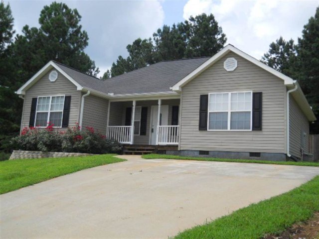 113 Crimson Leaf Lane sold home in Persimmon Hill, Liberty, SC