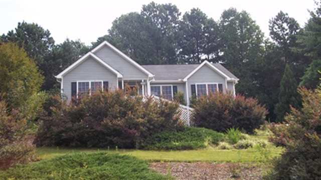 121 Crimson Leaf Lane sold home in Persimmon Hill, Liberty, SC