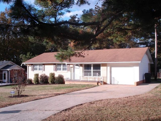 205 Manchester Circle sold home in Whitehall Acres, Anderson, SC