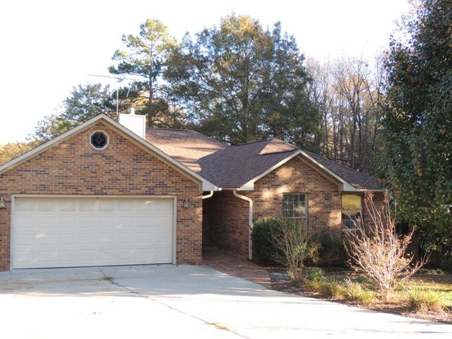 108 Wood Farm Lane sold home in Woodfarm Acres, Seneca, SC