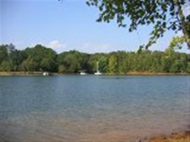 Lot 18 York Shores sold home in York Shores, Hartwell, GA