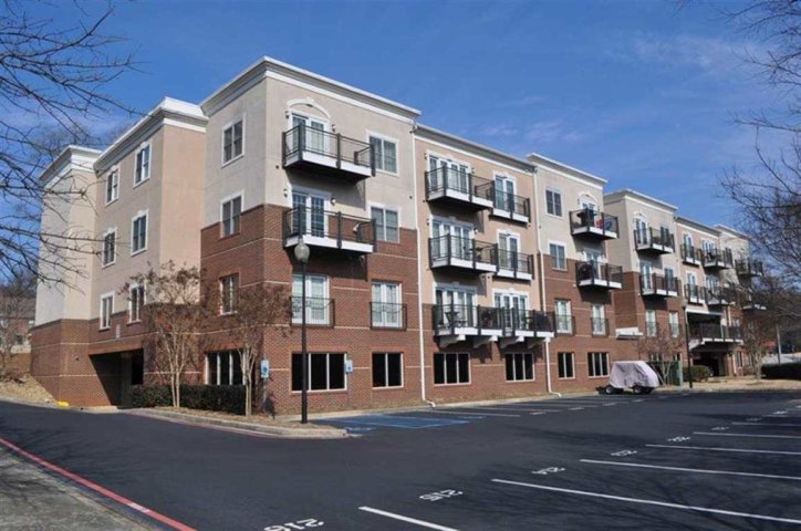 101 Oak Street Unit 212 sold home in Valley Walk, Clemson, SC
