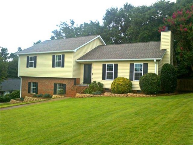 116 Laurelwood Drive sold home in Laurel Creek, Anderson, SC