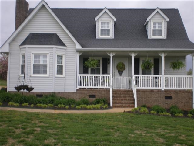 1137 Moorhead Place sold home in Century Hills, Pendleton, SC