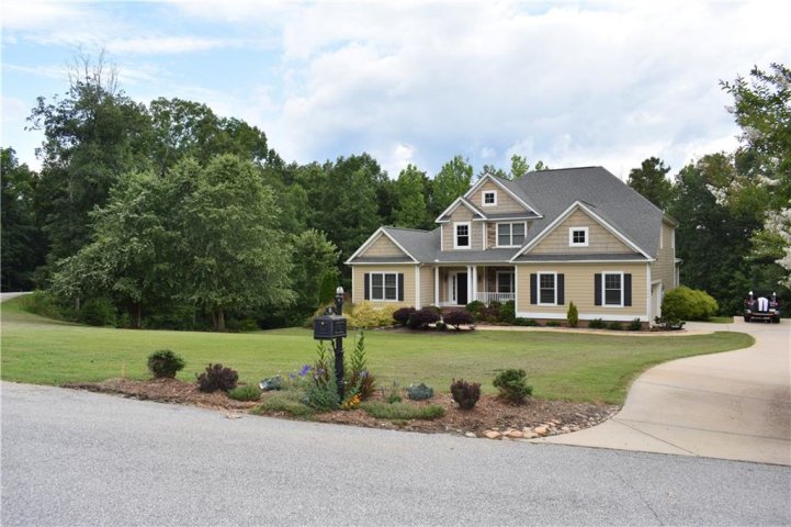 364 Lake Mont Drive sold home in Lakemont Estates, Westminster, SC