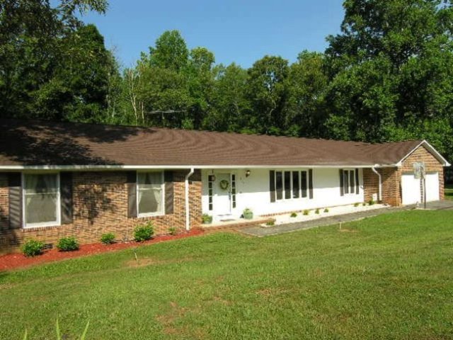 134 Briarcliff Road sold home in Green Pines Sub, Central, SC