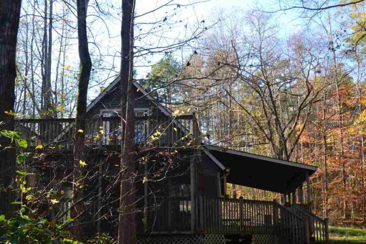 179 Hilltop Drive sold home in Lakeview Height, Martin, GA