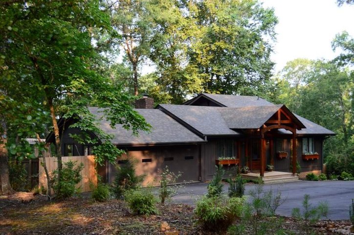 234 Indian Trail sold home in Cateechee Shore, Anderson, SC