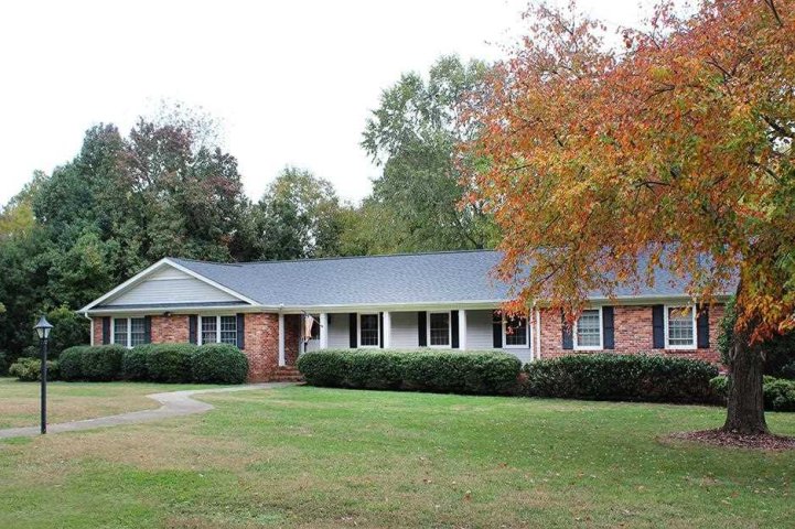 1214 Northampton Road sold home in Huntington Hill, Anderson, SC