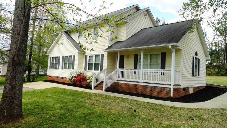 570 Edens Road sold home in Woodland Ridge, Pickens, SC
