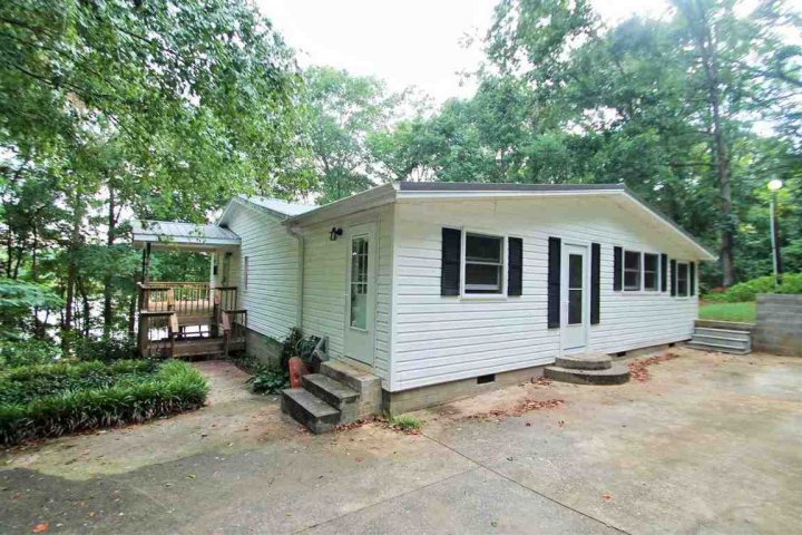 114 Beaver Lane sold home in Beaver Creek Es, Townville, SC