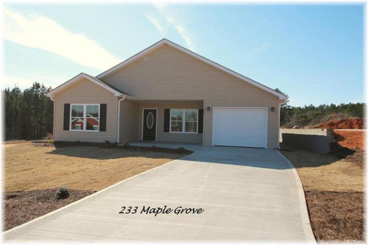 233 Maple Grove Road The Groves at Perkins Cre sold home in The Groves At Perkins Creek, Seneca, SC
