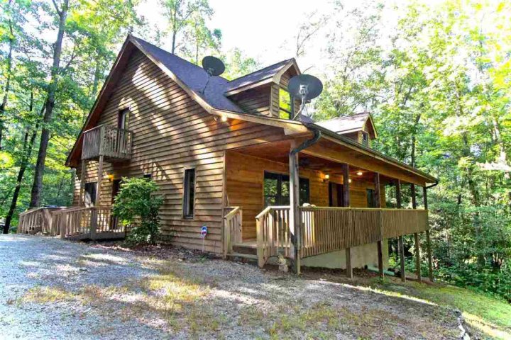 658 Chattooga Lake Road sold home in Chattooga Lake, Mountain Rest, SC