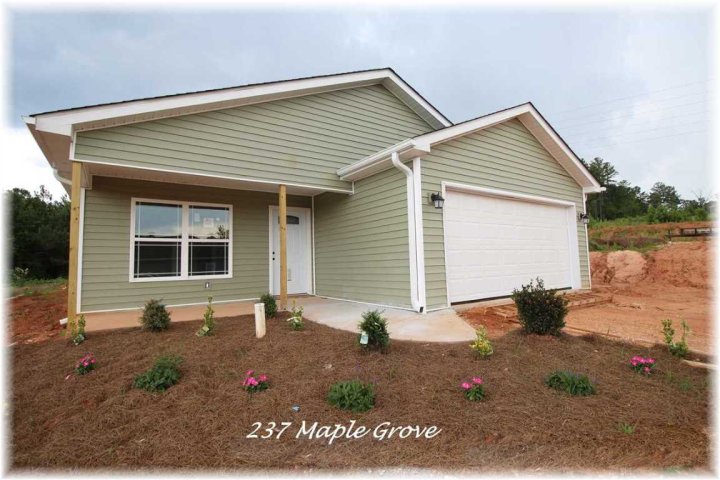 237 Maple Grove Road The Groves at Perkins Cre sold home in The Groves At Perkins Creek, Seneca, SC