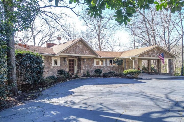 628 Seminole Point Road sold home in Seminole Point, Fair Play, SC