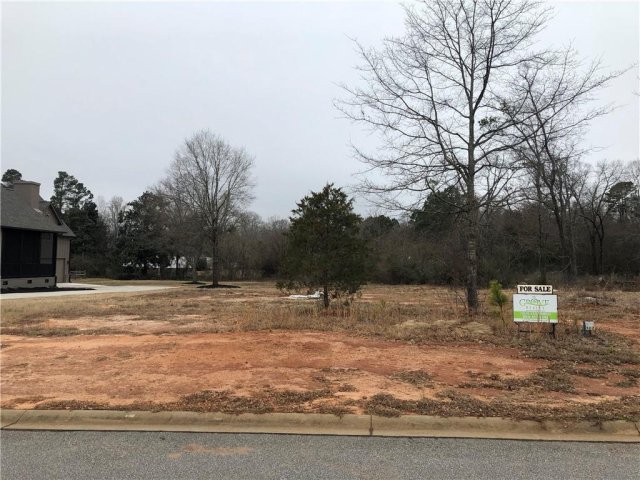 105 Fairoaks Drive sold home in Wyatts Grant, Williamston, SC
