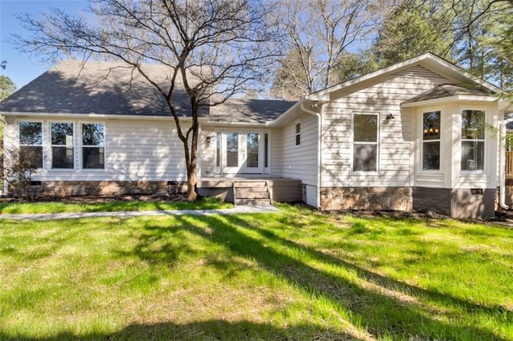 102 Crawford Lake Drive sold home in Crawford Lake, Easley, SC