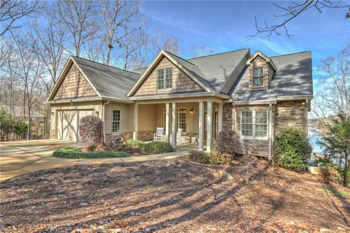 627 Seminole Point Road sold home in Seminole Point, Fair Play, SC