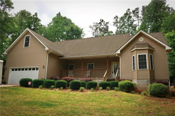 1309 Moorhead Place sold home in Century Hills, Pendleton, SC