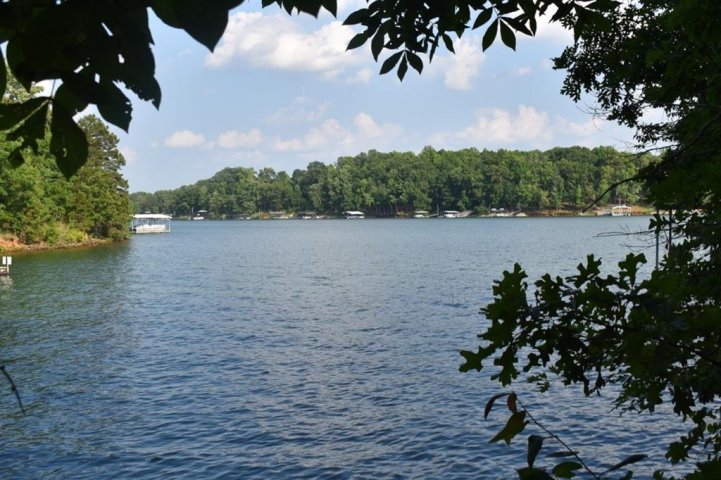 00 Sequoyah Road Lot 1 sold home in Seminole Point, Fair Play, SC