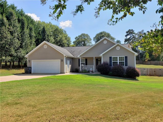 100 Carriage Lane sold home in Century Hills, Pendleton, SC