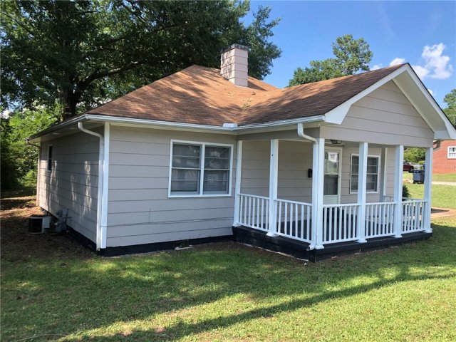 500 Whitehall Road sold home in Whitehall Acres, Anderson, SC