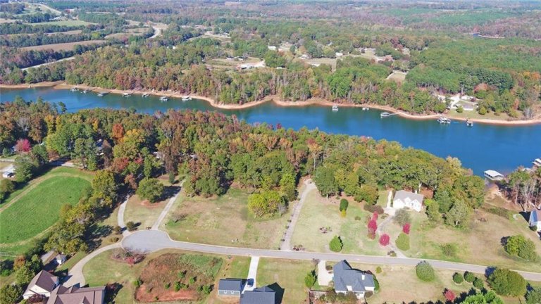 0 York Shores Drive Lot 5 sold home in York Shores, Hartwell, GA