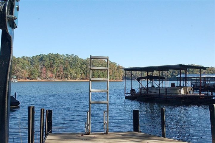 1006 Pinelake Road sold home in Isle-O-Pines, Townville, SC