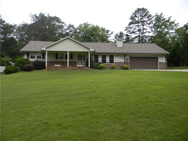 121 Wood Farm Lane sold home in Woodfarm Acres, Seneca, SC