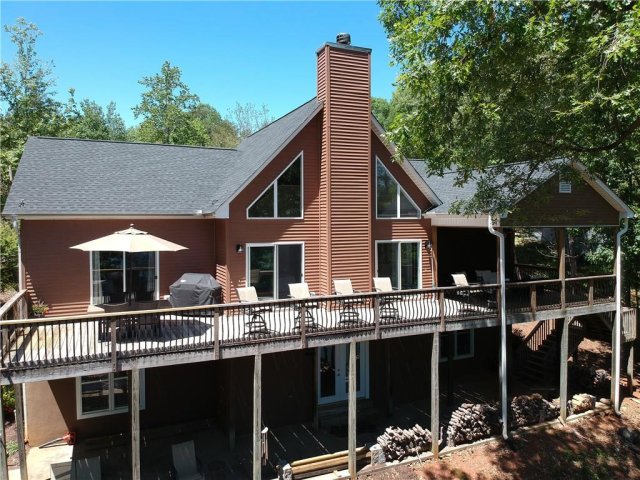 113 Muskhogean Road sold home in Seminole Point, Fair Play, SC
