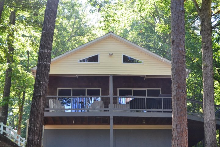 384 Cardinal Lane sold home in Shorewood, Toccoa, GA