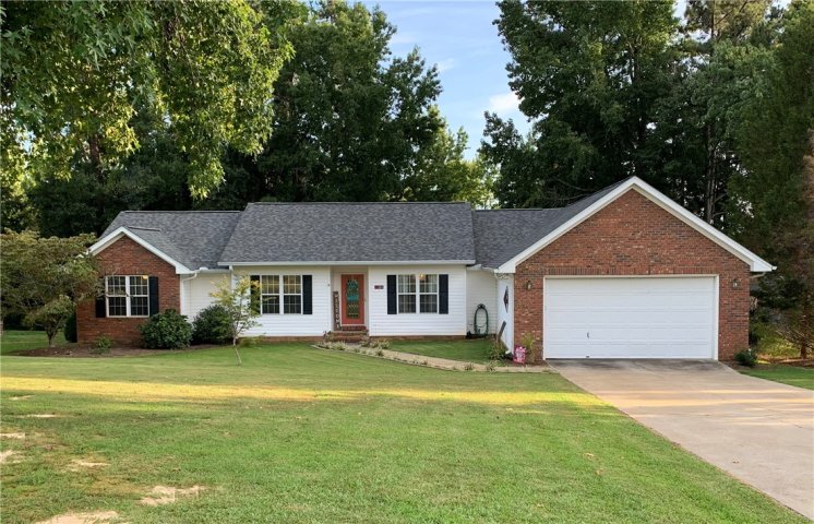 224 Sandy Shores Circle sold home in Sandy Shores, Townville, SC