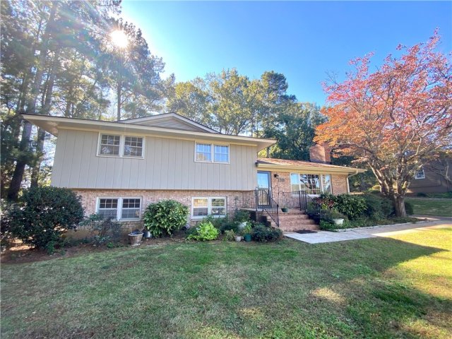 118 Karen Drive sold home in Smokey Mtn View, Clemson, SC