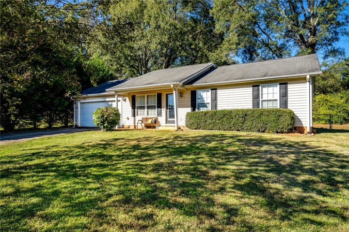 1008 Kings Mill Court sold home in Colony Woods, Anderson, SC