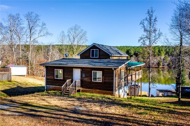 108 Holt Drive A sold home in Rocky Shores, Iva, SC