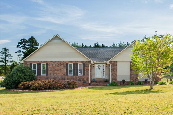 108 Century Court sold home in Century Hills, Pendleton, SC